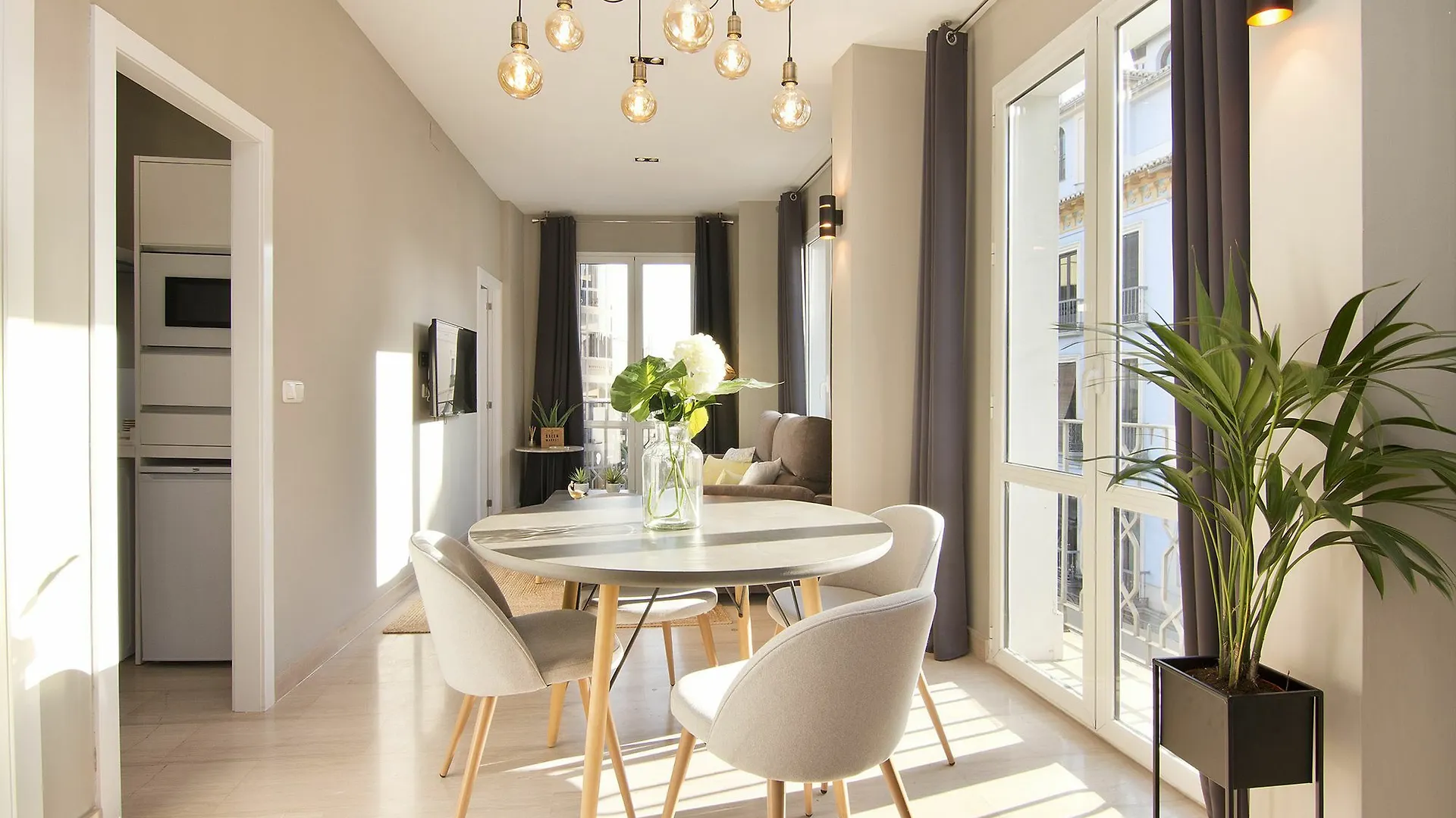 Chezmoihomes Luxury Apartment Carmen Гранада